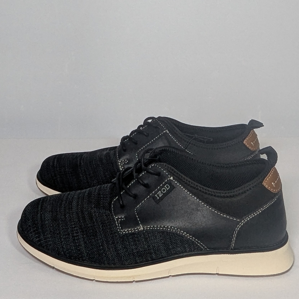 NEW Izod Mens Leather Shoe sz 8 black